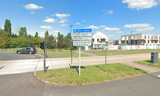 Garage  212 m² à vendre à Saint-Pierre-du-Perray (91280)
