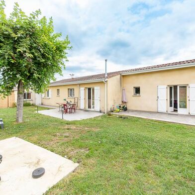 Maison 5 pièces 224700 €