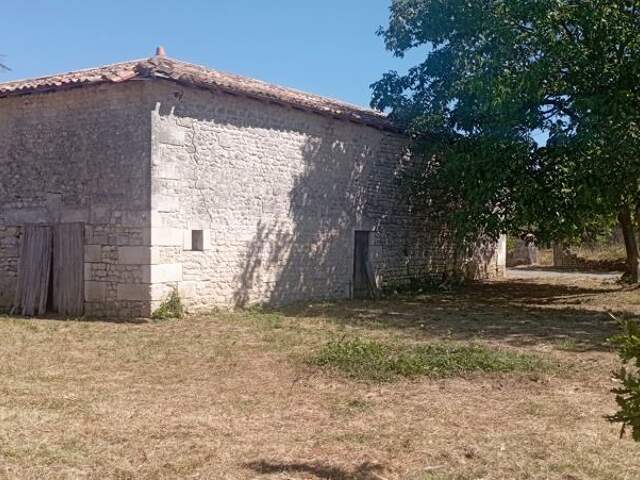 Grange de 1 pièces principales — photo du bien