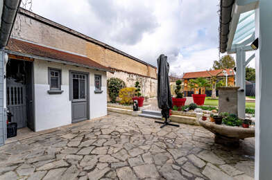 Maison 10 pièces 599000 €