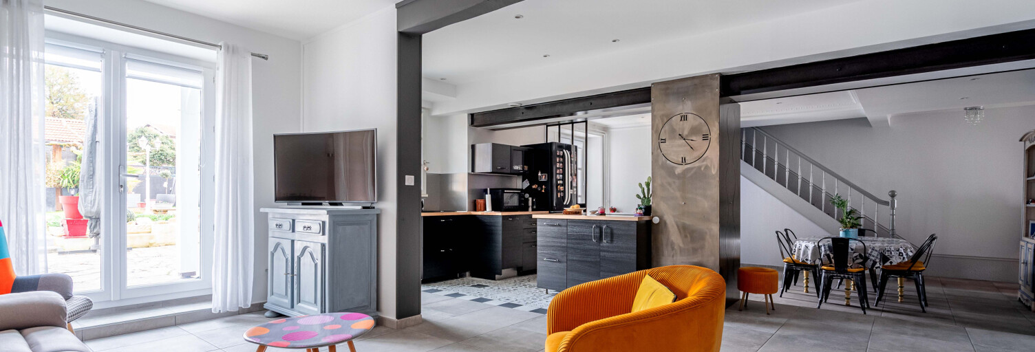 Maison 10 Pièces 320 m² à vendre à Saint-Jean-de-Bournay (38440)