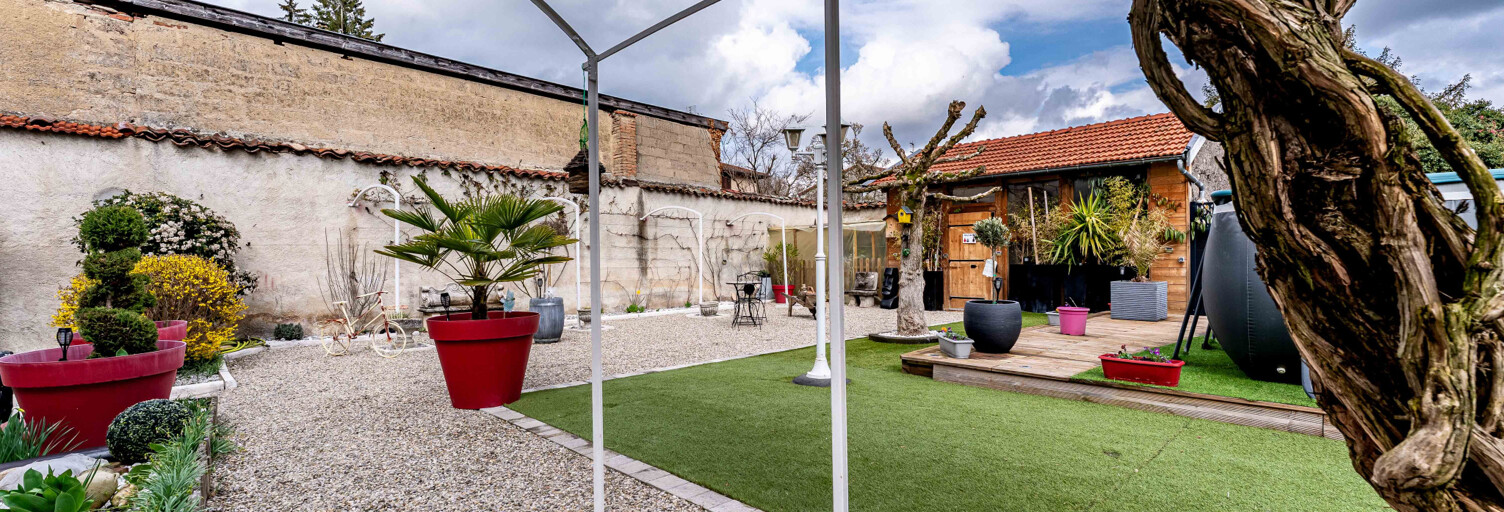 Maison 10 Pièces 320 m² à vendre à Saint-Jean-de-Bournay (38440)