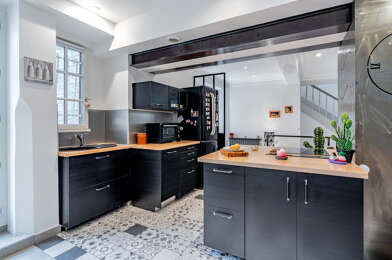 Maison 10 pièces 599000 €