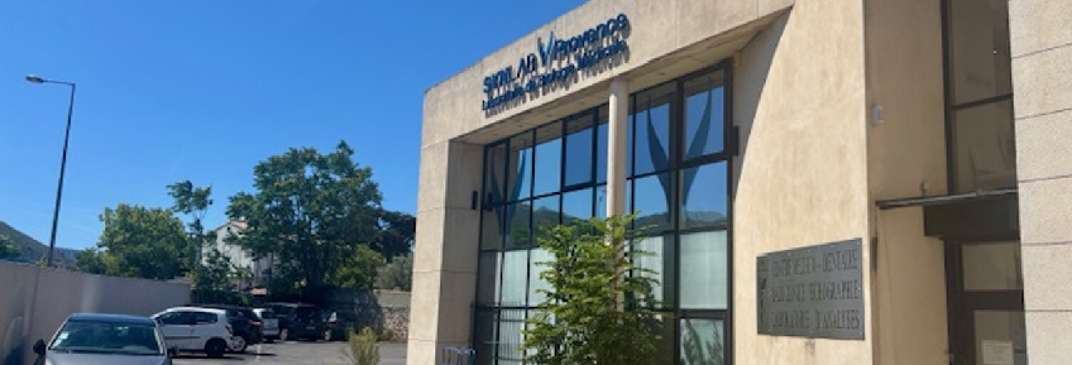 Commerce  220 m² à louer à Marseille 10 (13010)