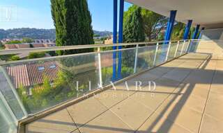 Appartement 3 Pièces 65 m² à vendre à Vallauris (06220)