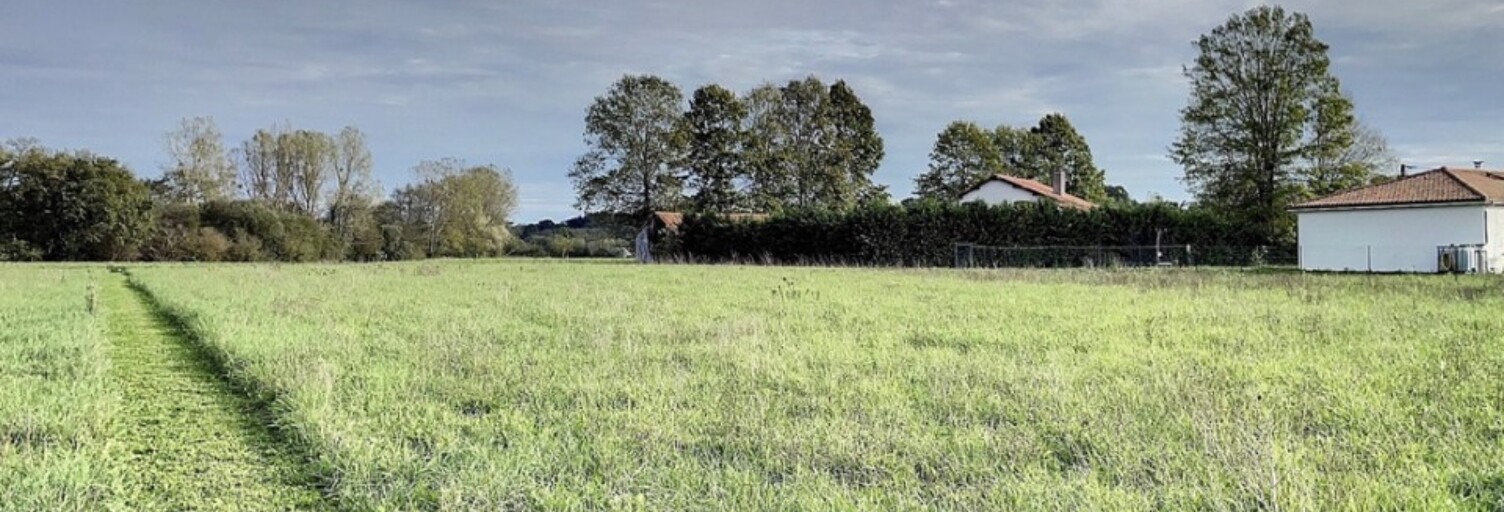 Terrain  1650 m² à vendre à Sault-de-Navailles (64300)