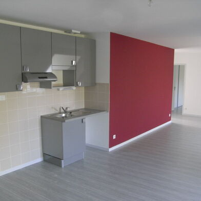 Appartement 3 pièces 578 €