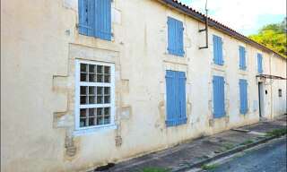 Maison 6 Pièces 284 m² à vendre à Anais (17540)