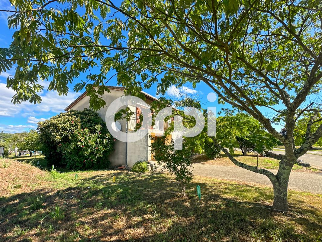 Villa / Maison  T5 à vendre Saint-Alban-Auriolles 07120