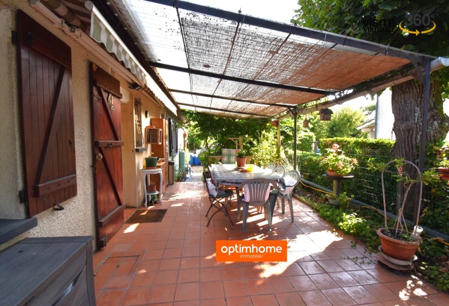 Maison à vendre 4 pièces AMBARES ET LAGRAVE (33) — photo 1