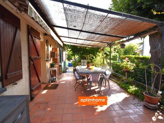 Maison à vendre 4 pièces AMBARES ET LAGRAVE (33) — photo du bien