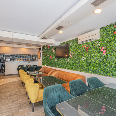 Immeuble  840000 €