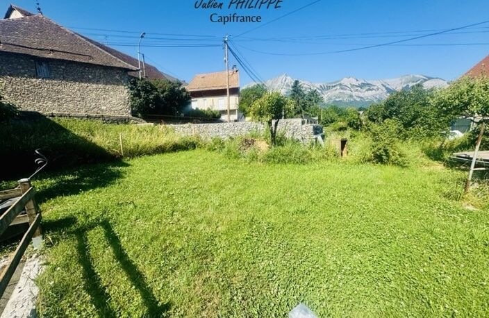 Maison de village avec 2 appartements + grange - Au Cros (commune de St Laurent du Cros) — photo 3