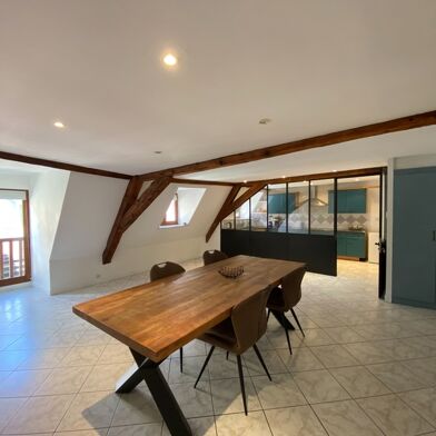 Appartement 5 pièces 288750 €