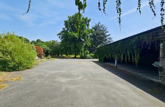Dpt Hautes Pyrénées (65), à vendre MOMERES maison avec chambres d'hôtes P14 de 453 m² - Terrain de 3 744,00 m² — photo 4