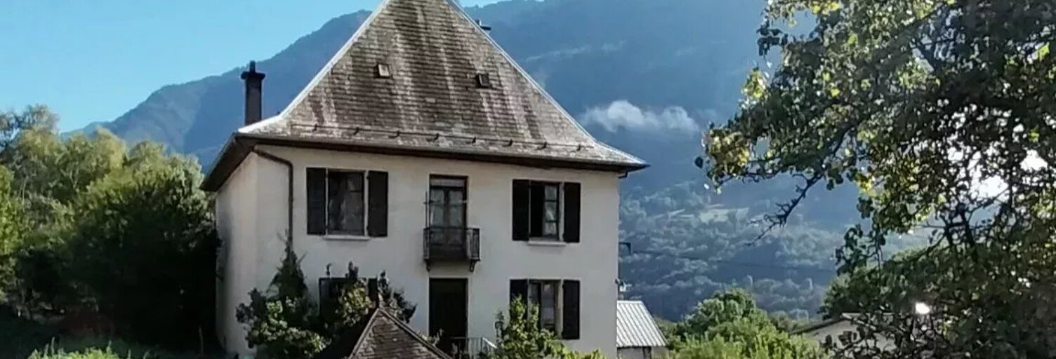 Maison 8 Pièces 92 m² à vendre à Saint-Rémy-de-Maurienne (73660)