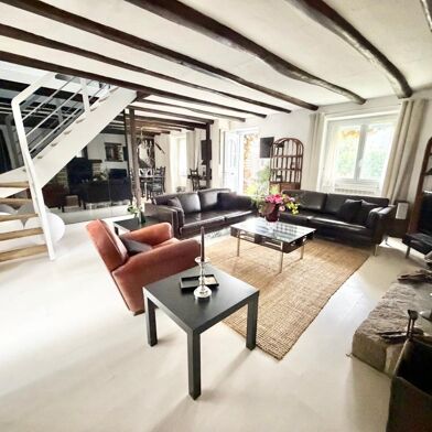 Maison 4 pièces 304500 €