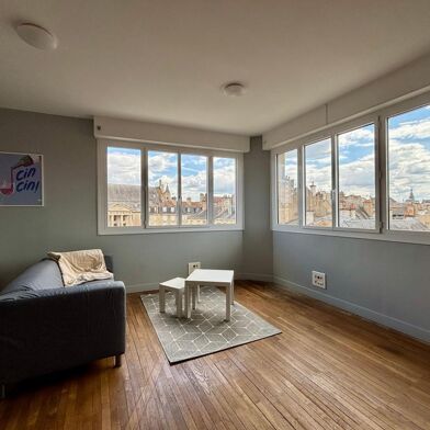 Appartement 5 pièces 580 €