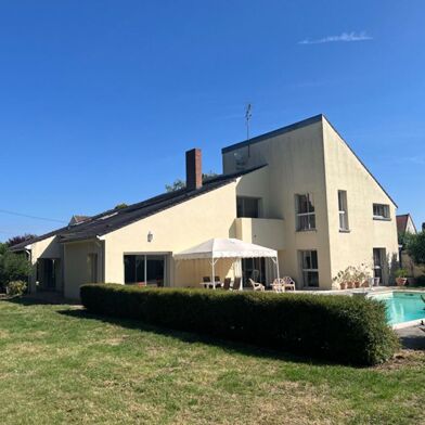 Maison 11 pièces 469000 €