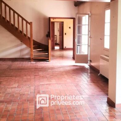 Maison 8 pièces 400000 €