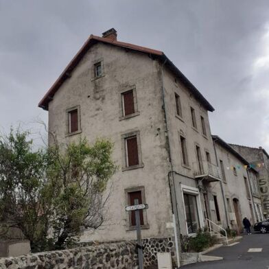 Maison 12 pièces 126000 €