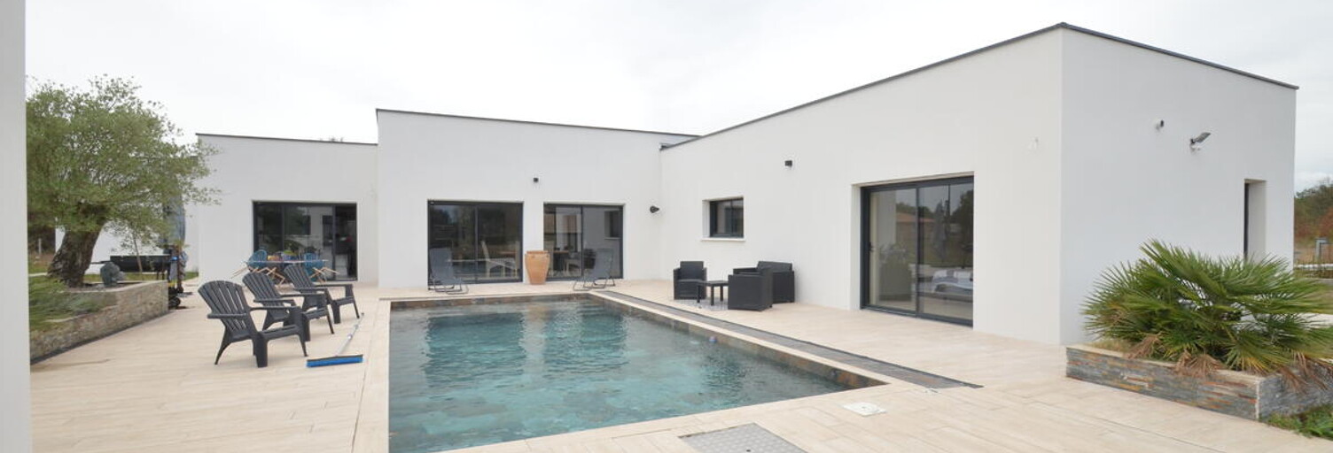 Maison 6 Pièces 194 m² à vendre à Le Pizou (24700)