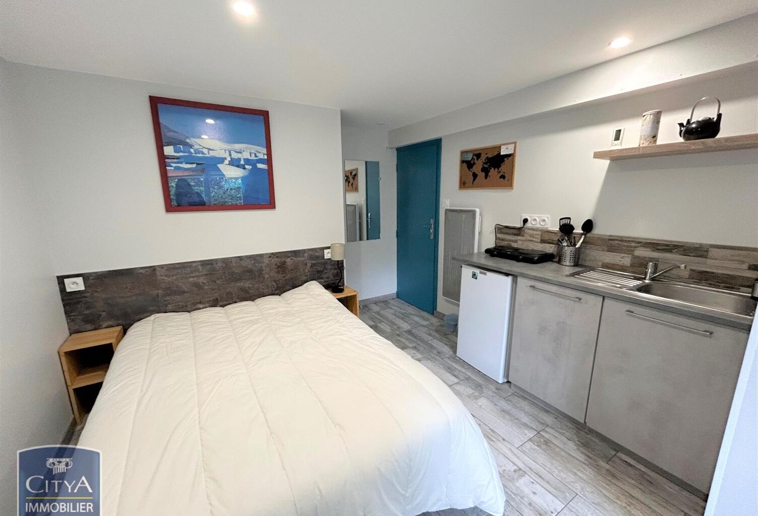 Location appartement 1 pièce 14 m² à Cholet (49300) — photo 1