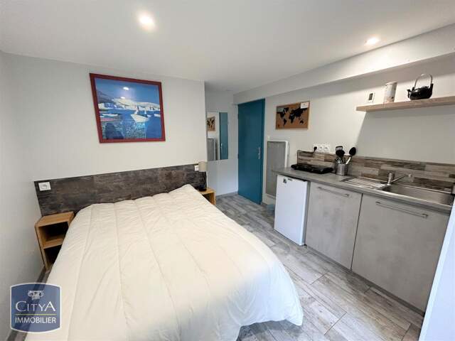 Appartement 1 pièce 14 m² à Cholet — photo du bien