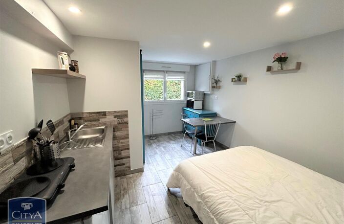 Location appartement 1 pièce 14 m² à Cholet (49300) — photo 3