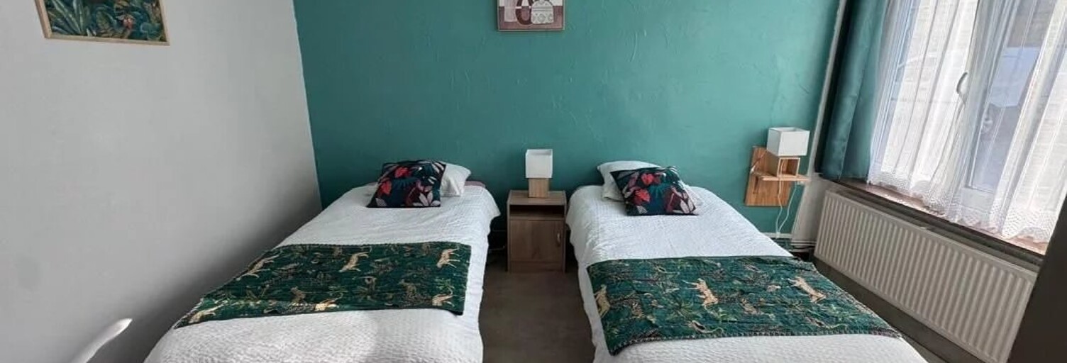 Immeuble  287 m² à vendre à Solre-le-Château (59740)