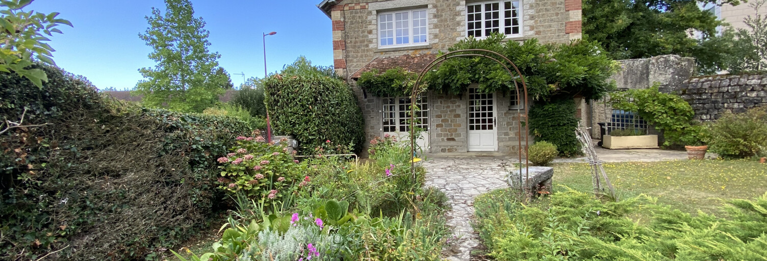 Maison 6 Pièces 150 m² à vendre à La Ferté-Macé (61600)