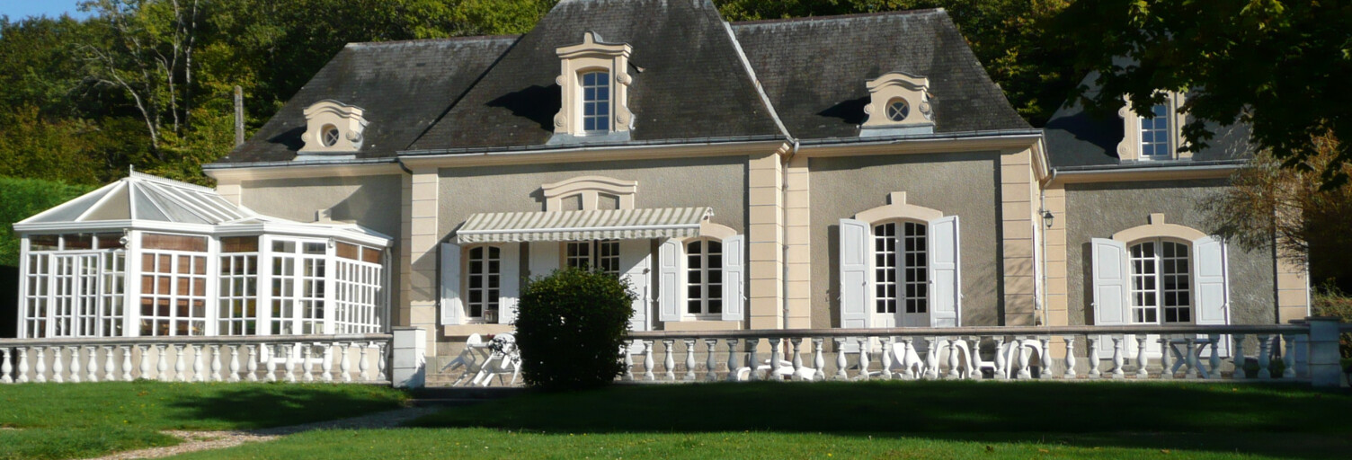 Maison 12 Pièces 250 m² à vendre à Cour-Cheverny (41700)