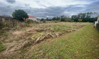 Terrain   m² à vendre à Montagnat (01250)