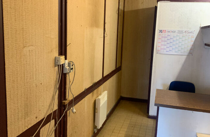 Local commercial Jonzac 102 m2 — photo 3