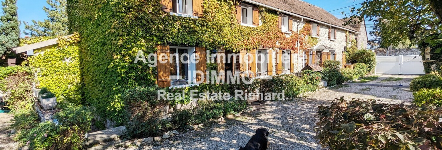 Maison 9 Pièces 295 m² à vendre à Treilles-en-Gâtinais (45490)