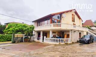 Immeuble  187 m² à vendre à La Tour-du-Pin (38110)