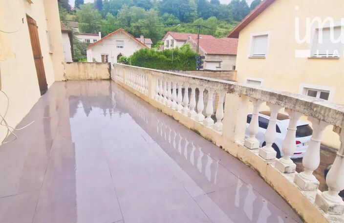 Rare à la vente – Maison de caractère rénovée avec 3 logements T — photo 2