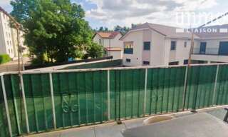 Immeuble  325 m² à vendre à La Tour-du-Pin (38110)