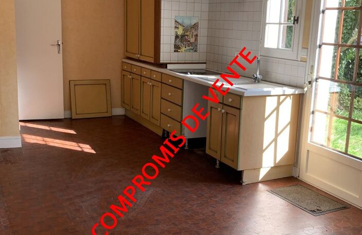 A SEULEMENT 2MN A PIEDS DE LA GARE (RER C) DES COMMERCES DES ECOLES ET DES LOISIRS !!!! — photo 3