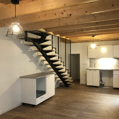 Appartement 3 pièces 591 €