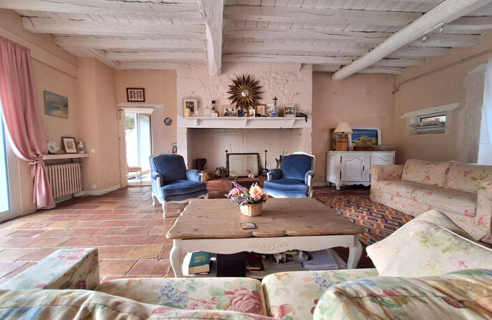 A vendre Dpt 81 Bertre Maison du XIVème rénovée sur parc de — photo 2