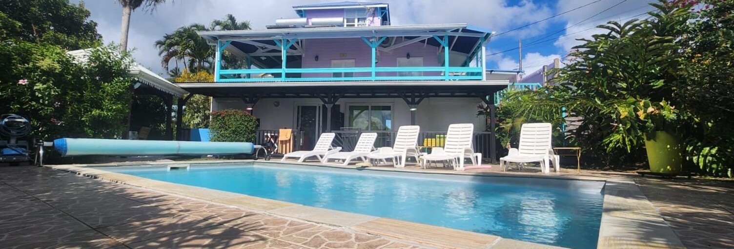 Maison 12 Pièces 300 m² à vendre à Sainte-Luce (97228)