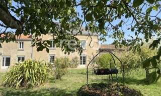 Maison 7 Pièces 271 m² à vendre à Montréverd (85260)