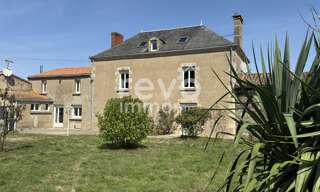 Maison 7 Pièces 271 m² à vendre à Montréverd (85260)