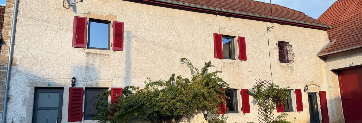 Maison 7 Pièces 209 m² à vendre à Velleguindry-et-Levrecey (70000)