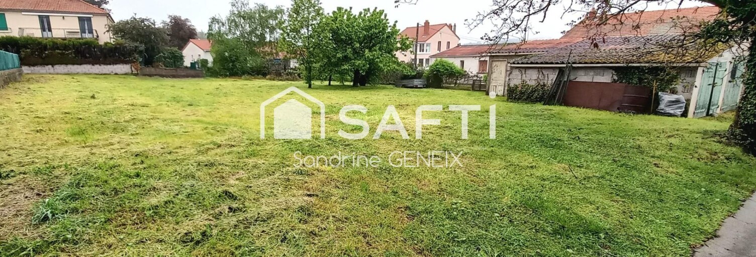 Terrain  910 m² à vendre à Auzat-la-Combelle (63570)