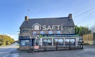 Immeuble  262 m² à vendre à Loyat (56800)