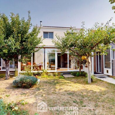 Maison 5 pièces 466100 €