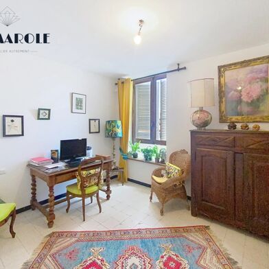 Appartement 3 pièces 144000 €