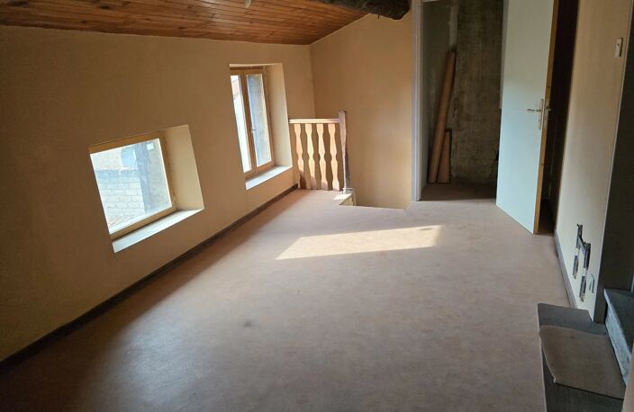 MAISON DE BOURG AVEC BELLE VUE — photo 3